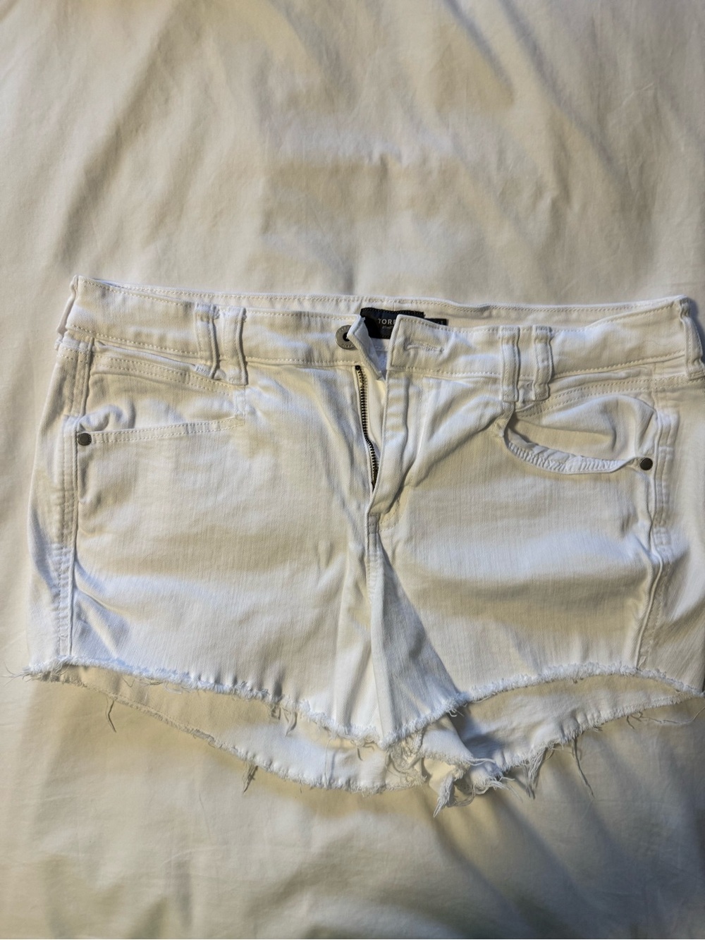 torrid White Frayed Hem Denim Cutoff Shorts